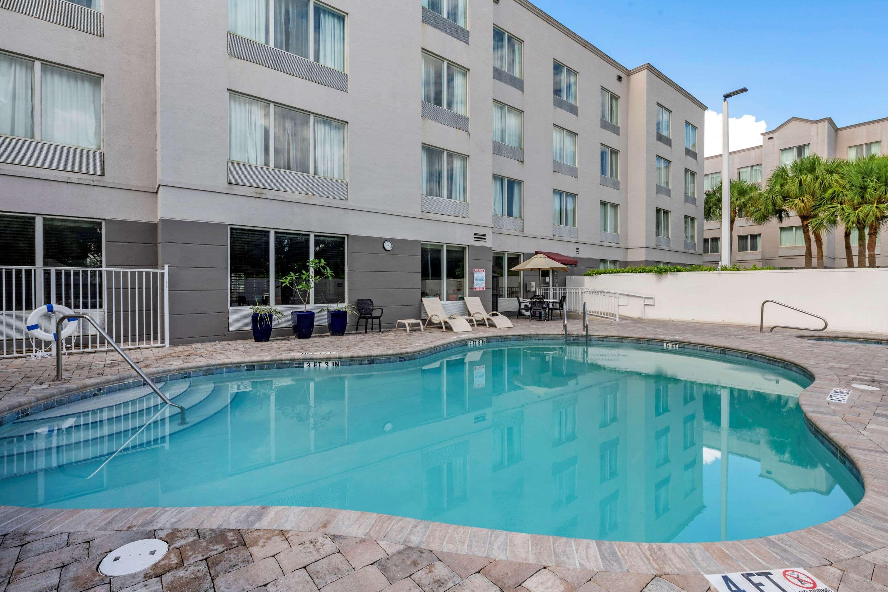 Comfort Suites Sawgrass Tamarac Exterior foto