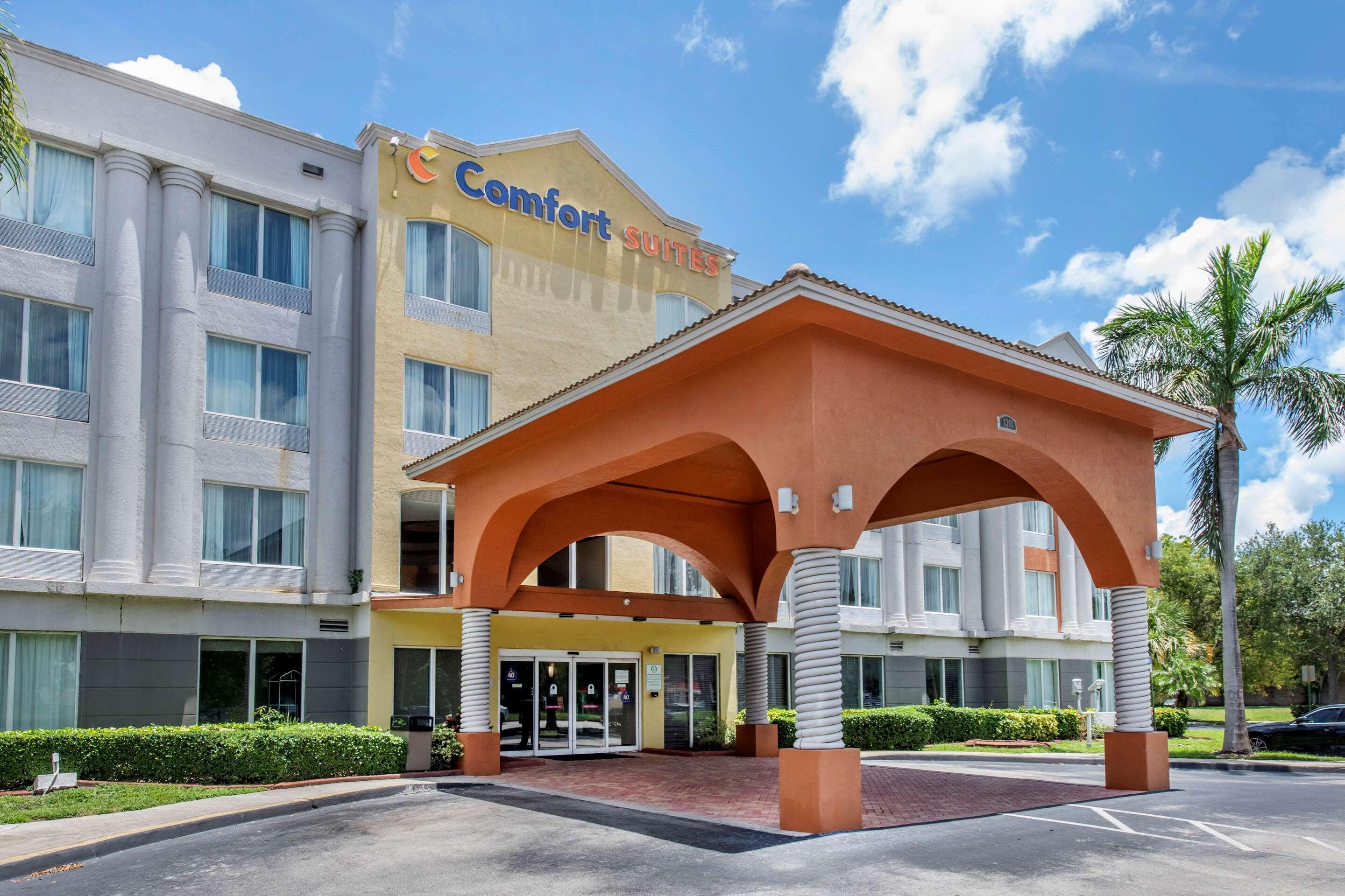 Comfort Suites Sawgrass Tamarac Exterior foto