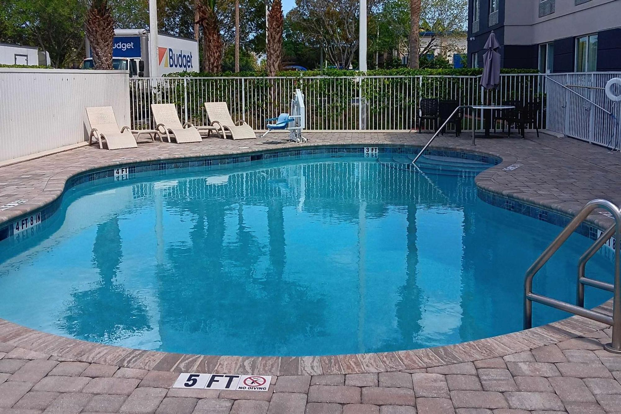 Comfort Suites Sawgrass Tamarac Exterior foto